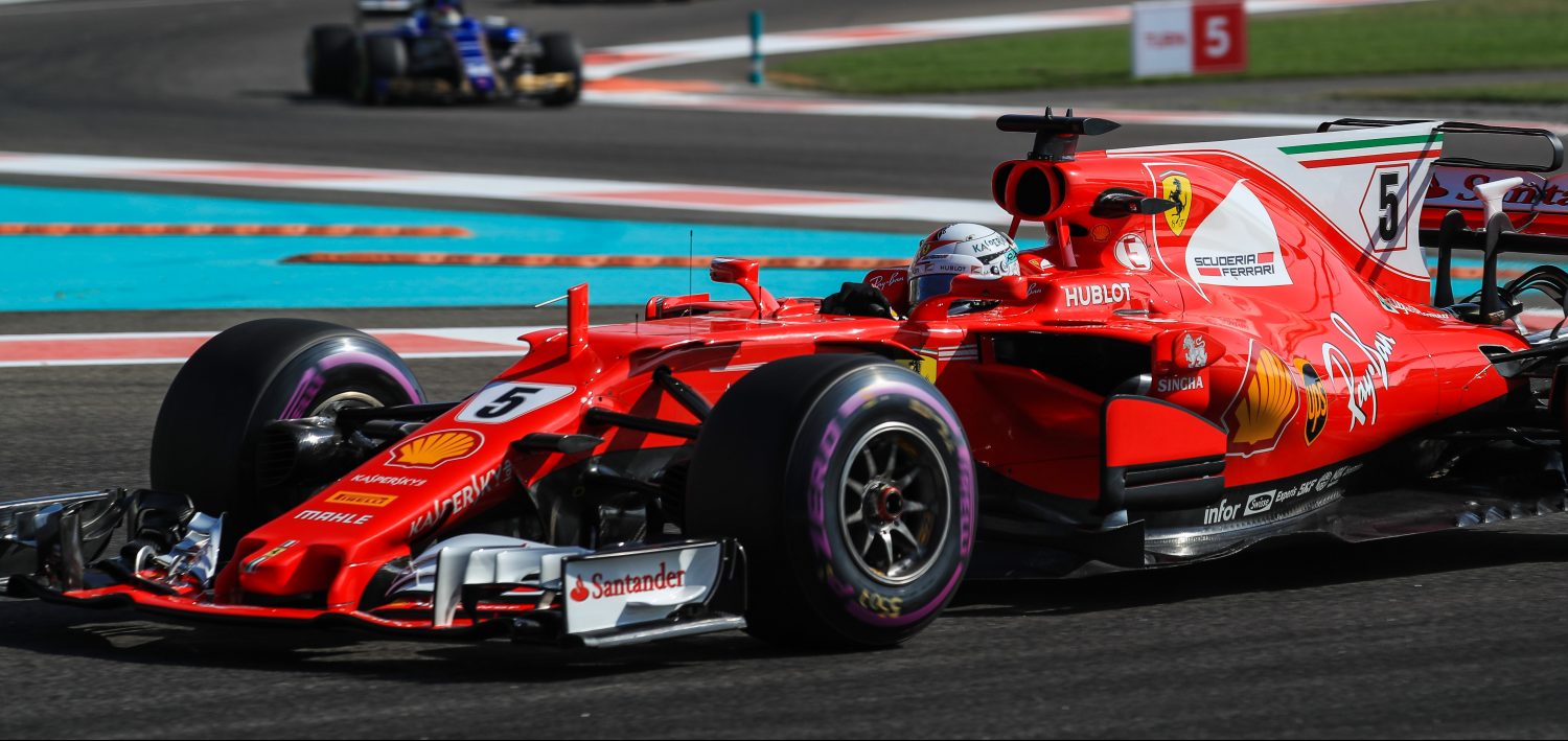 Vettel: ‘Jammer dat we er zo ver vanaf zitten’