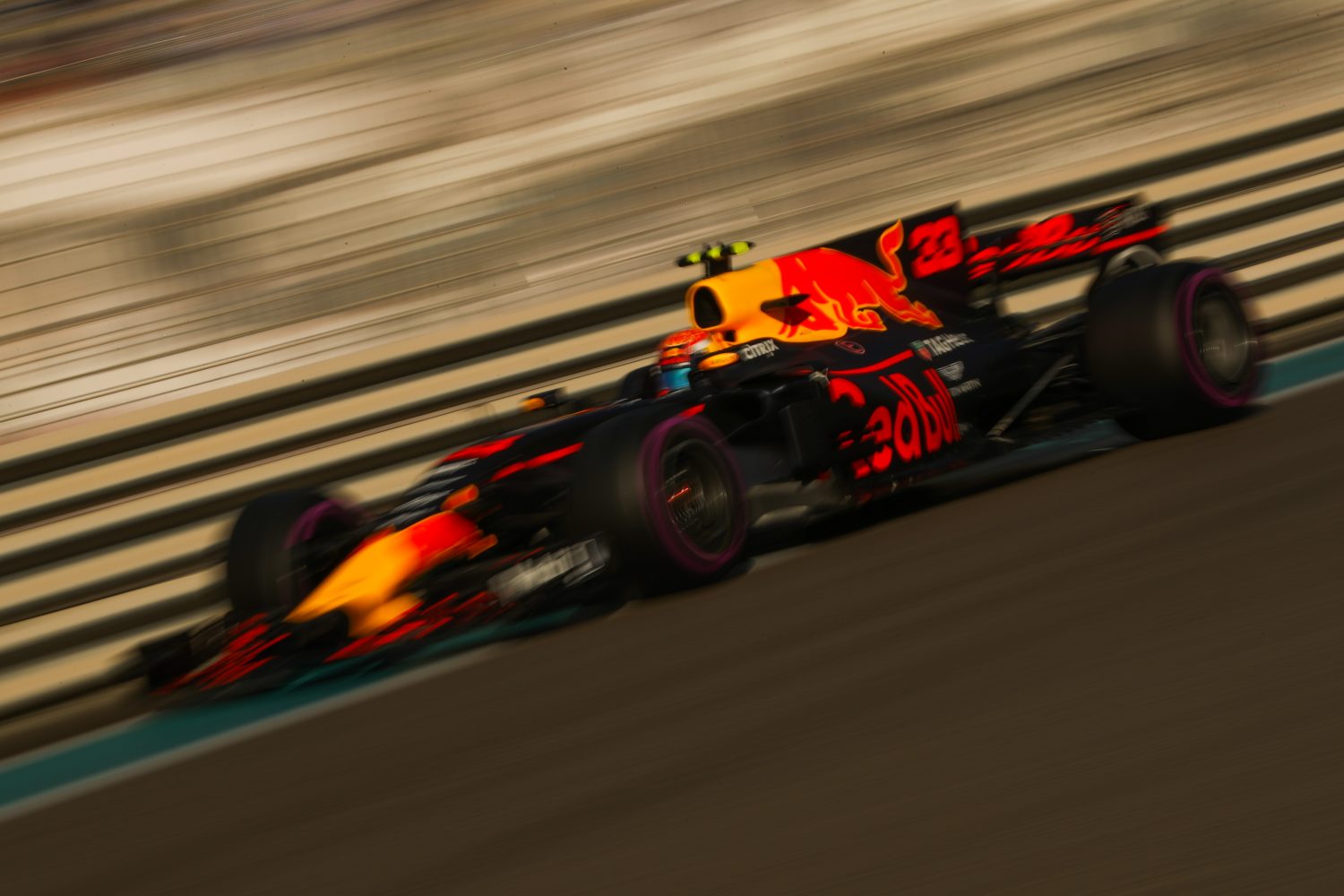 Horner: ‘Red Bull heeft gelijker motorspeelveld nodig’