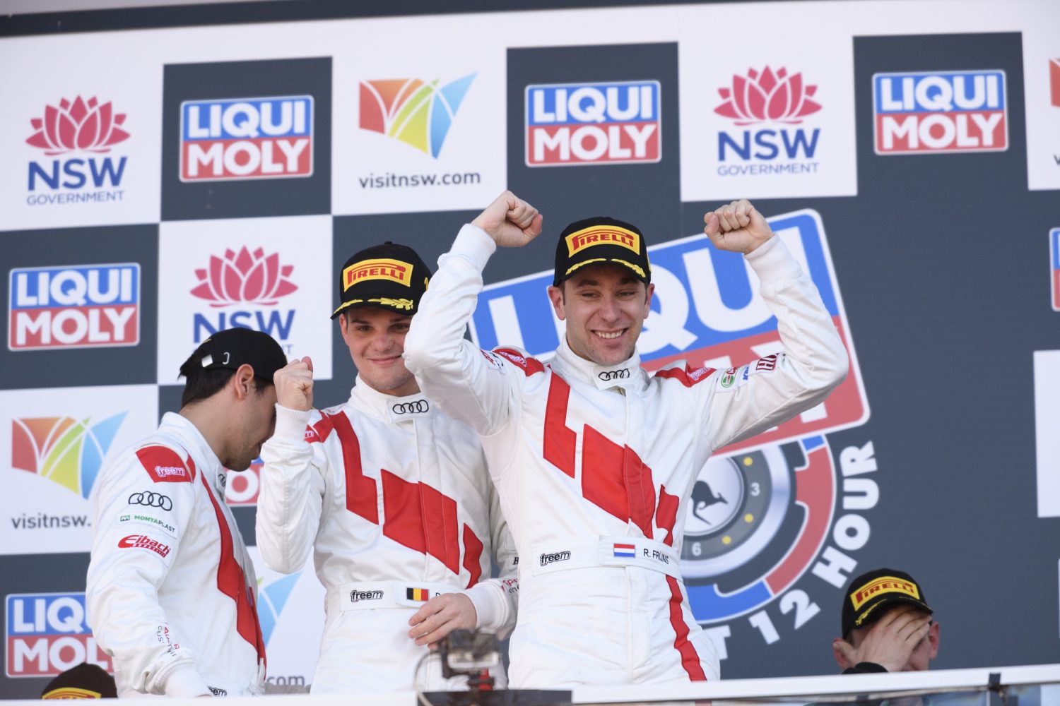 Frijns wint 12 Uur van Bathurst met Audi WRT