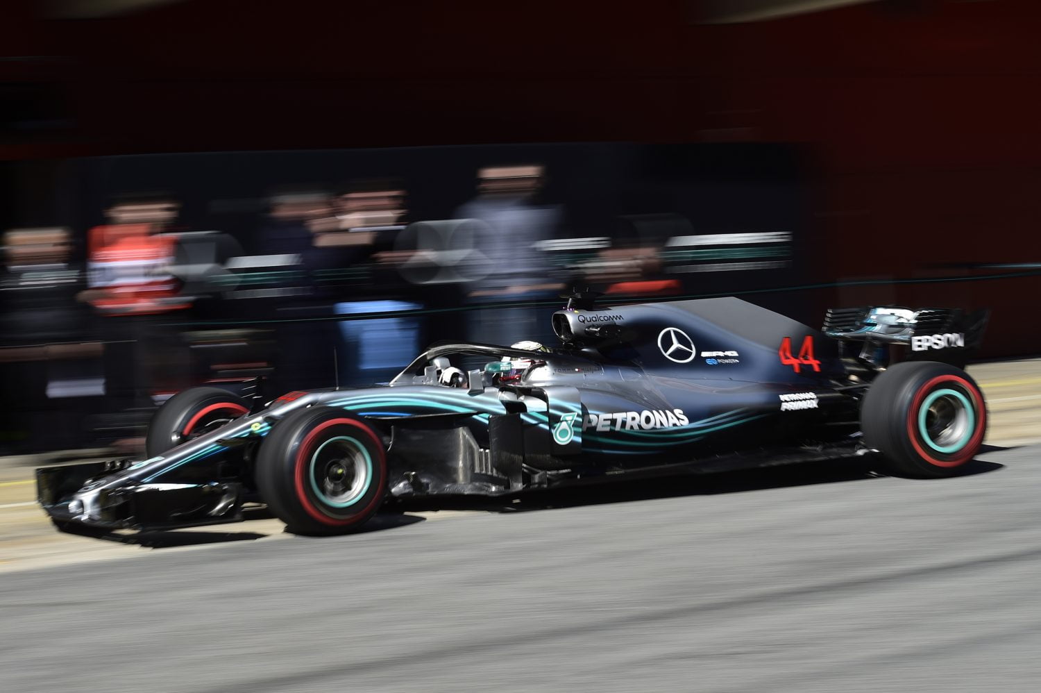 Power f 1. Mercedes f1 w09. Mercedes AMG f1 w09 EQ Power+. Мерседес w09 Льюис Хэмилтон. Mercedes w09 EQ Power+.