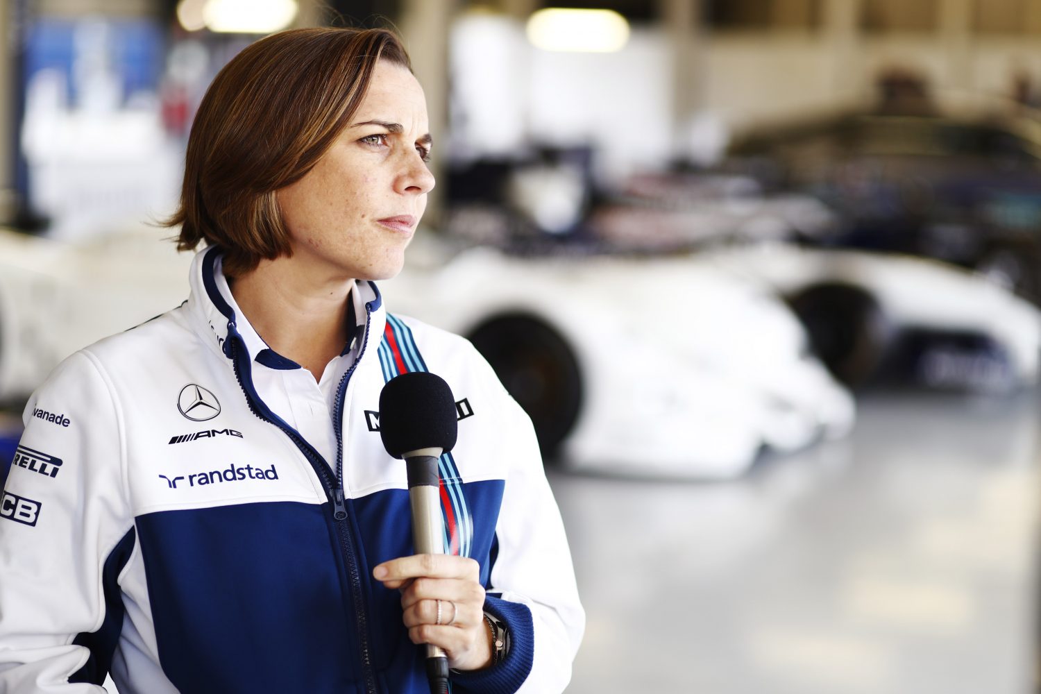 Claire Williams door het stof: ‘Dit was genant, wij zaten fout’