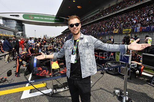 Max Verstappen en Armin van Buuren