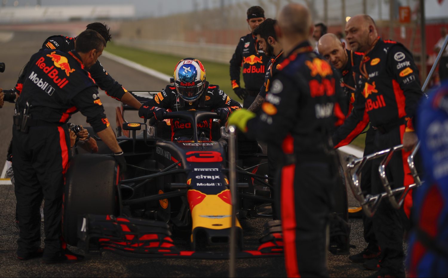 Ricciardo na wisselen motoronderdelen: ’90 procent kans op gridstraf voor later dit jaar ‘