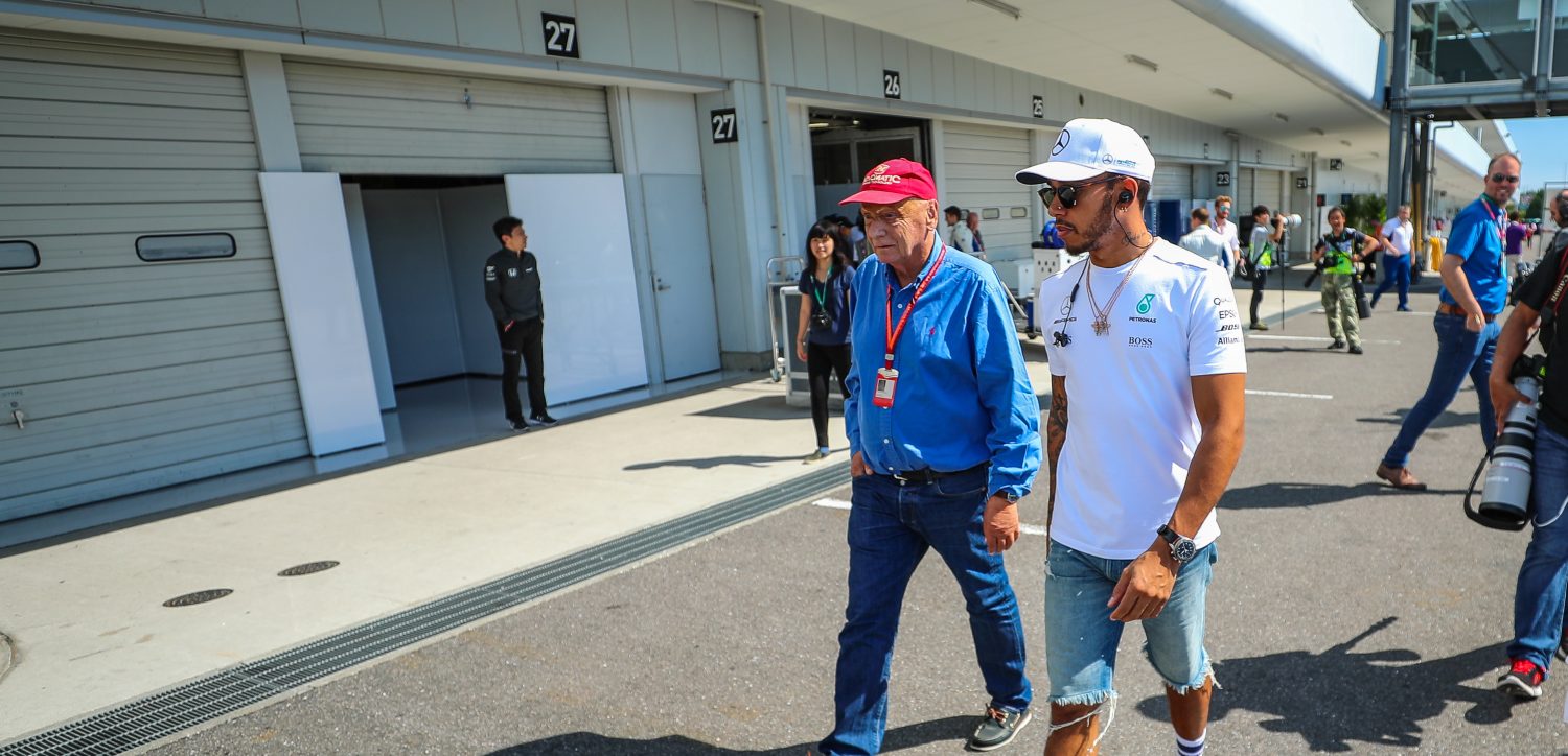 Lauda twijfelt er niet aan dat Hamilton bij Mercedes blijft