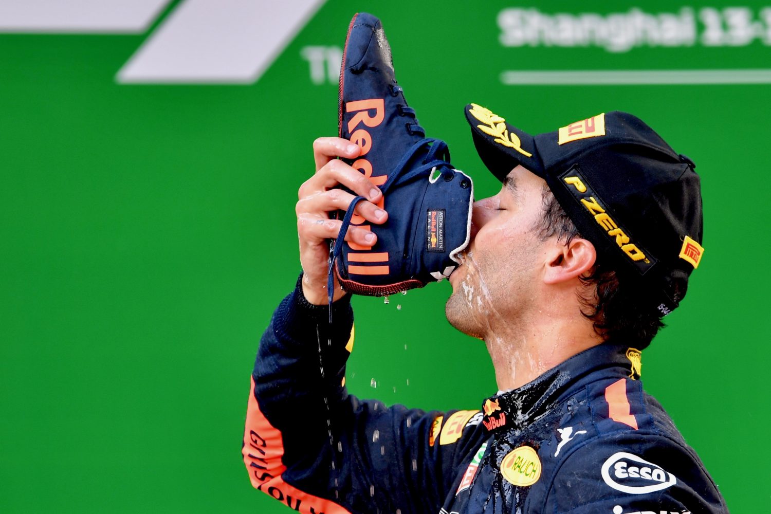 Horner: ‘Waarom zou Ricciardo ergens anders heen willen?’