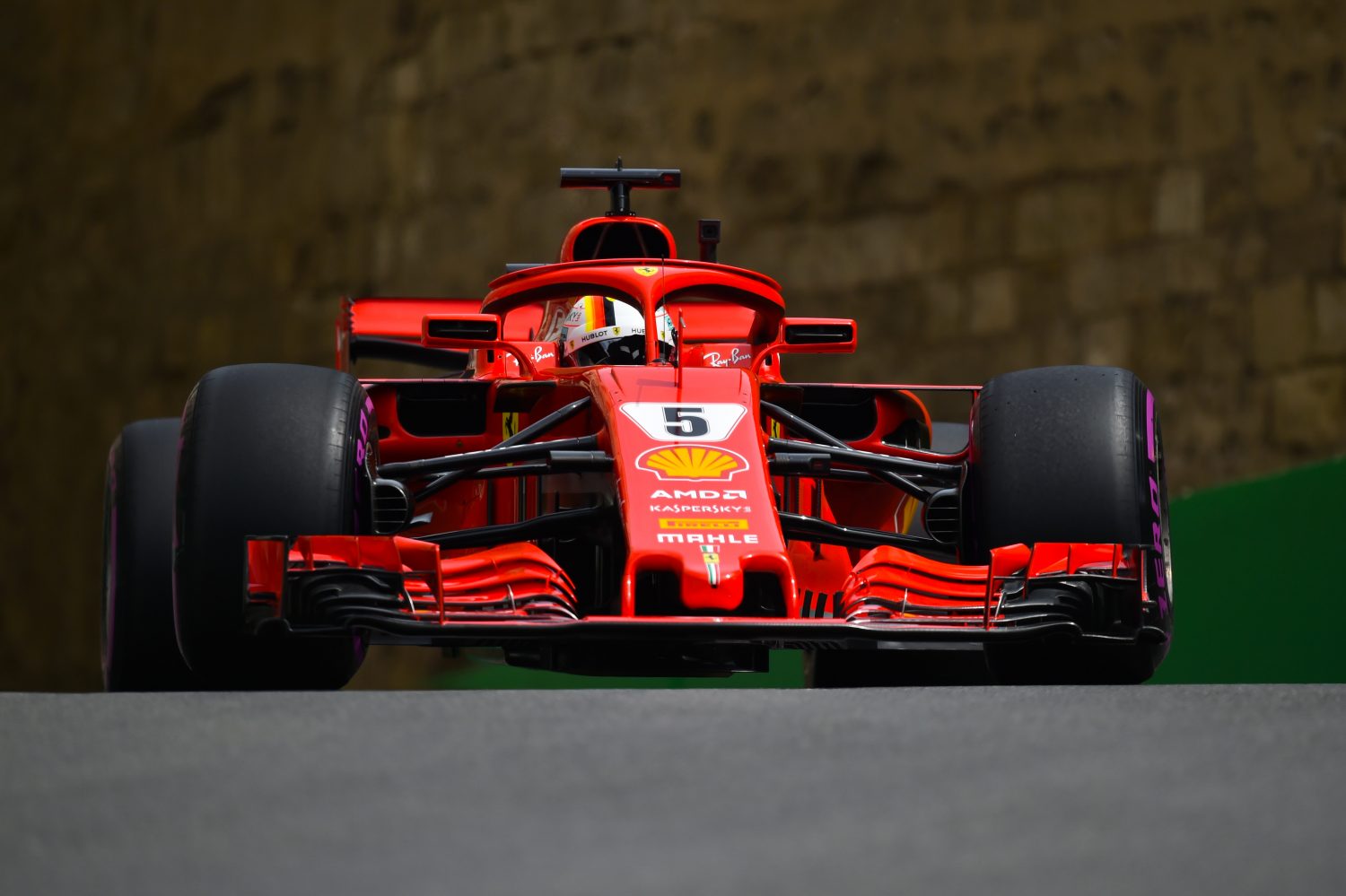 Vettel: ‘Niet te veel achter niet ideale vrijdag zoeken’