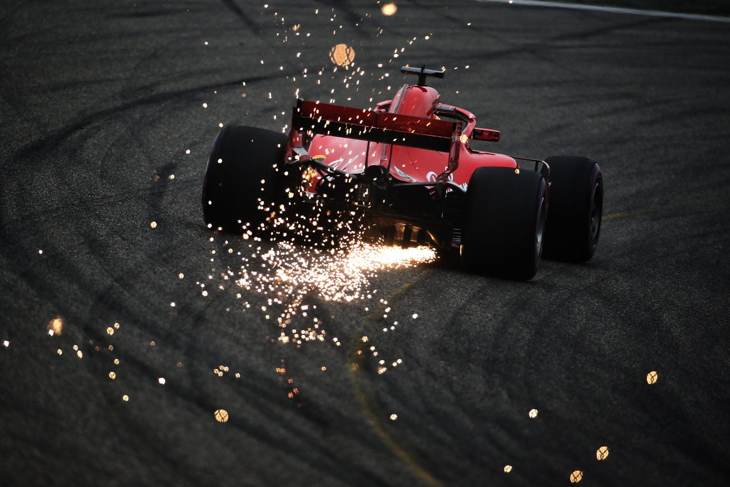 VT3: Vettel snelste, Verstappen vierde