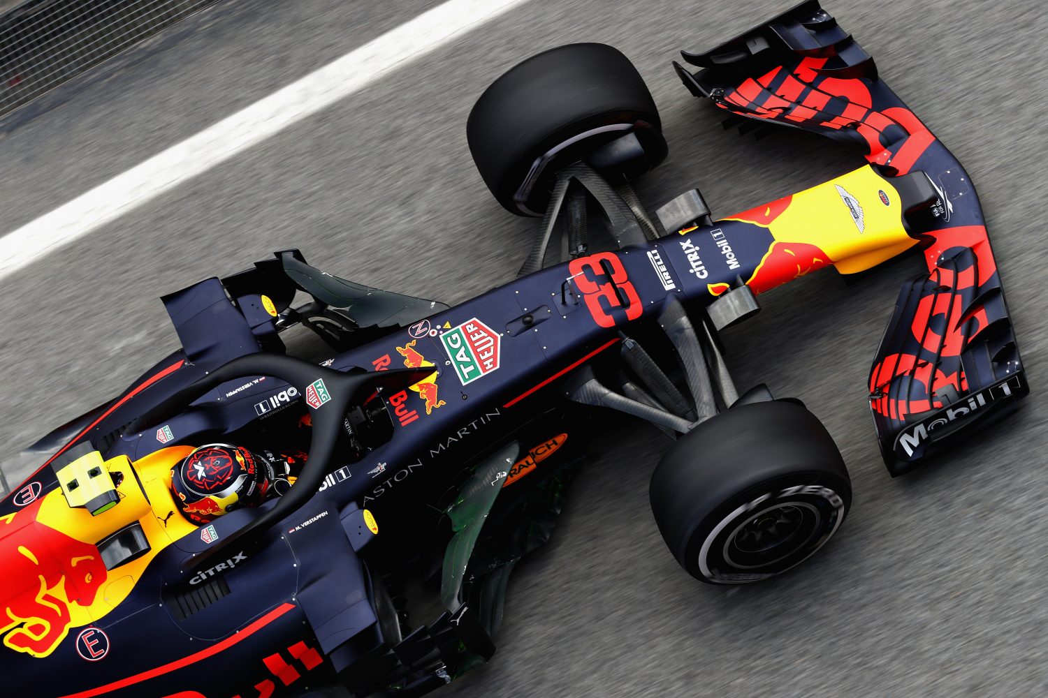 Verstappen: ‘Verwacht geen wonderen in Duitsland, maar in Hongarije hebben we kansen’