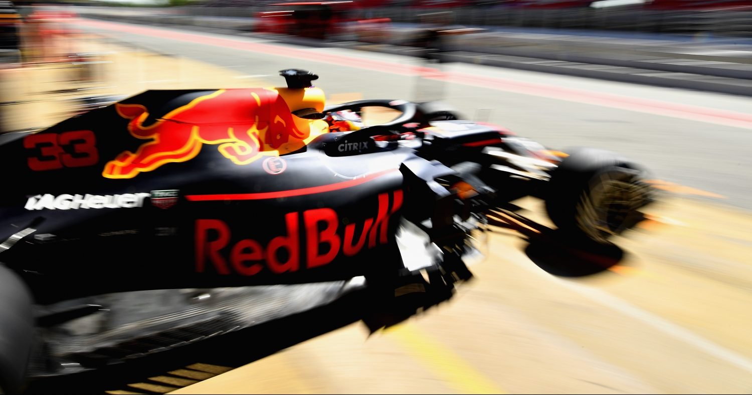 Zeer productieve testdag en P1 voor Verstappen in Barcelona
