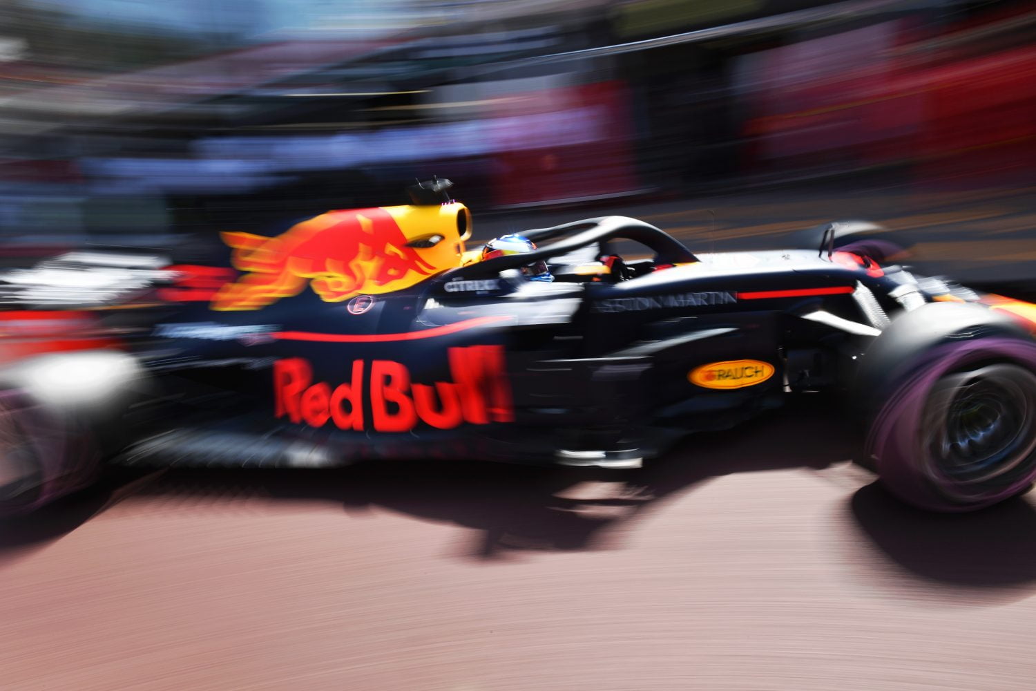 Red Bull rekent niet op motorstraf Ricciardo in Montréal