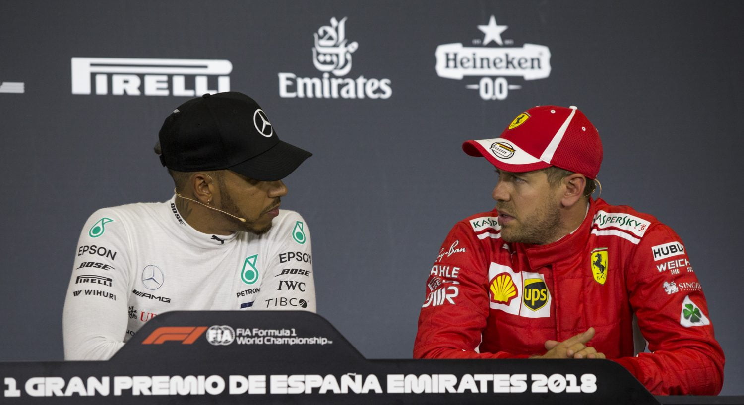 Hamilton: ‘Vettel is nog steeds mijn belangrijkste titelrivaal’