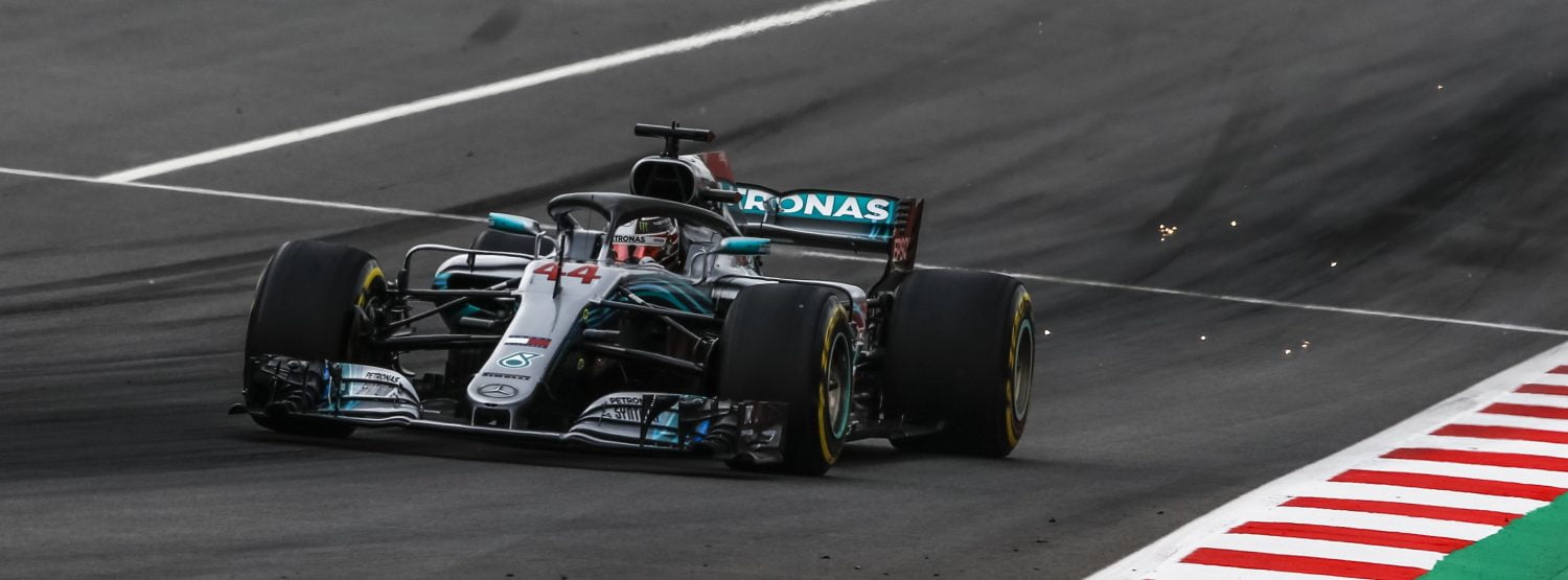Kwalificatie: Hamilton leidt één-twee voor Mercedes