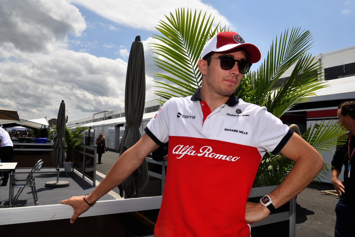 Leclerc: ‘Lastig om niet aan mogelijke Ferrari-toekomst te denken’