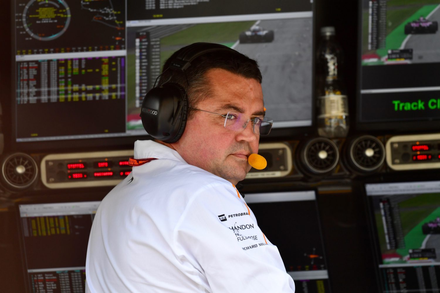 Boullier legt functie neer bij McLaren