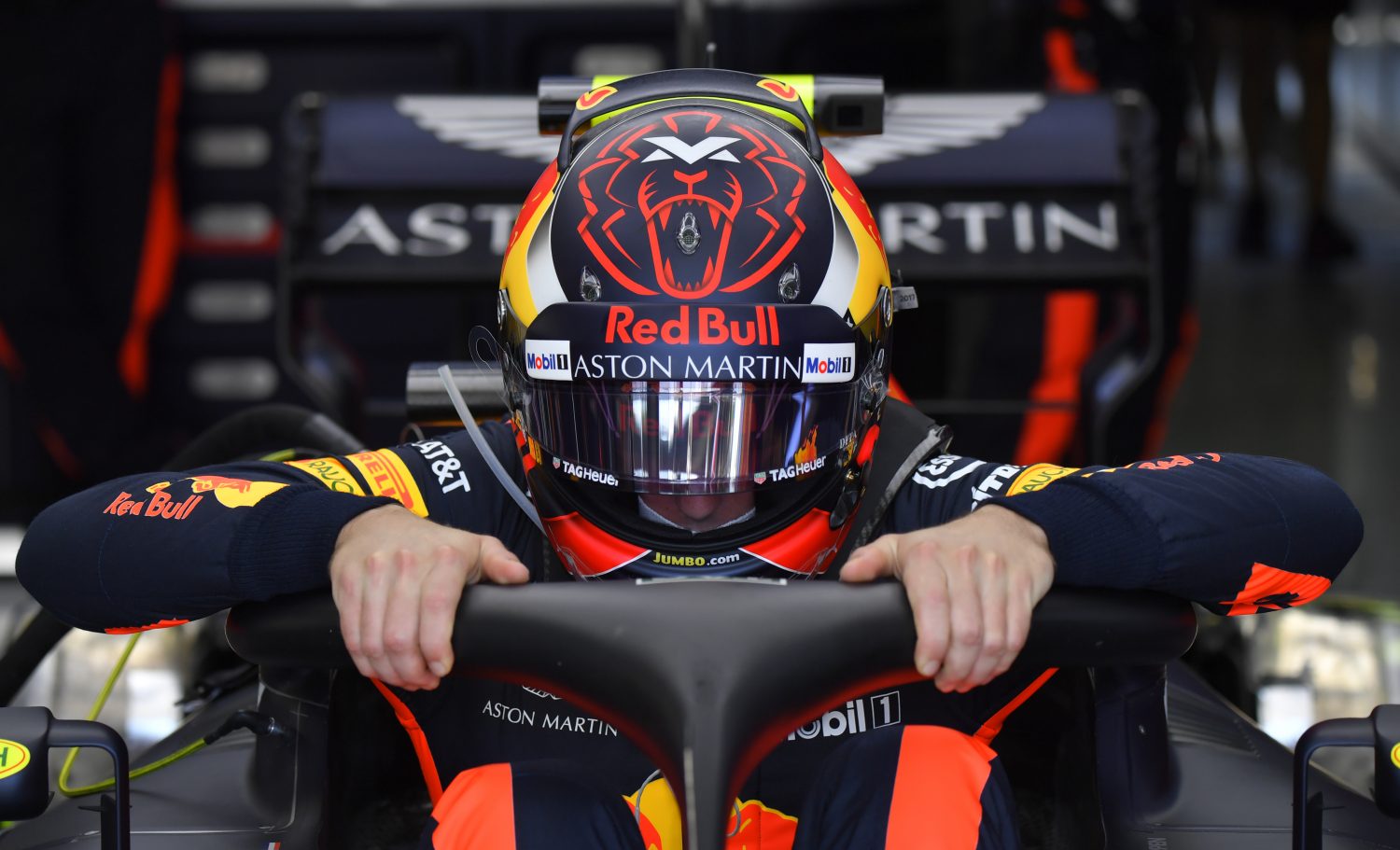 Manager Vermeulen ziet Verstappen groeien en sterker worden: ‘Vanaf Canada heeft Max maximaal gescoord’