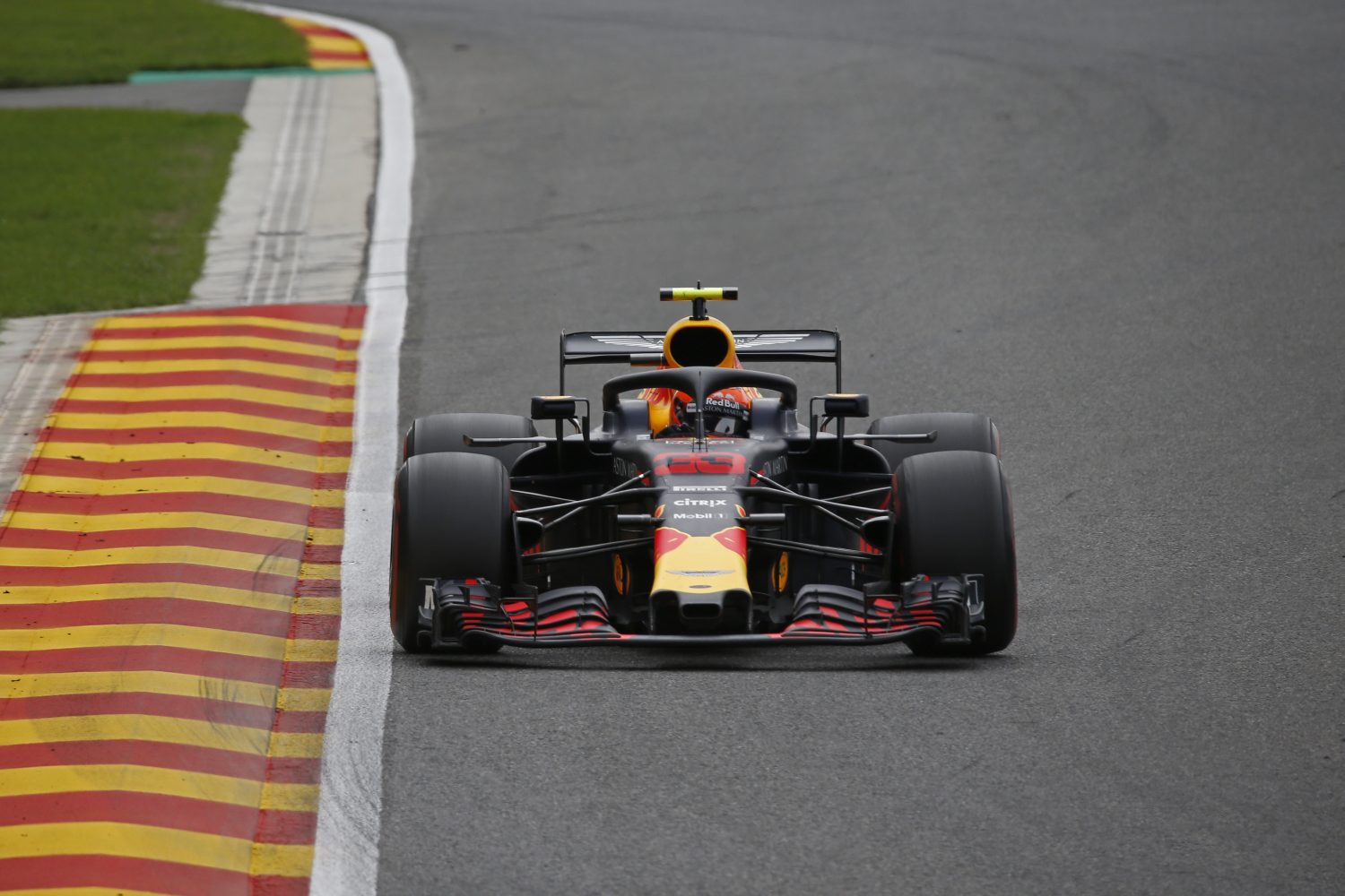Verstappen eindigt als derde in Grand Prix van België