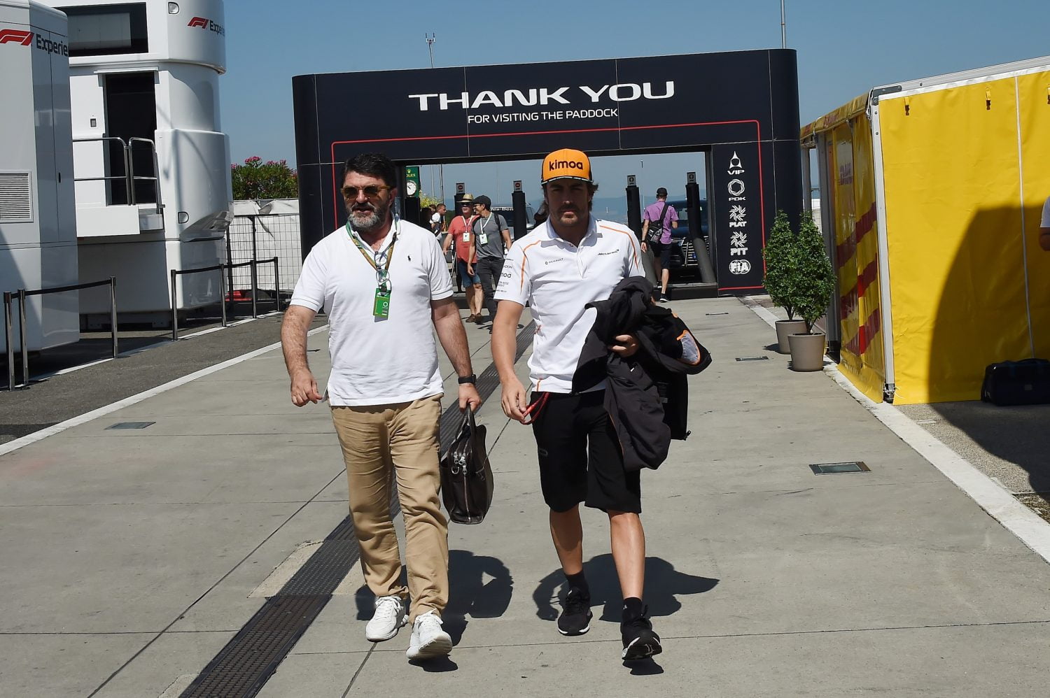 Weblog-woensdag: Alonso is moe van alle F1-rituelen en dansjes zonder enig sportief perspectief