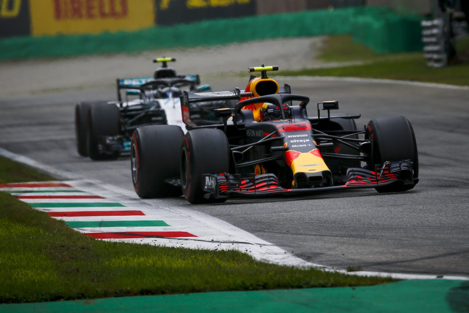 Verstappen over tijdstraf: ‘Ik ben het er nog steeds niet mee eens’