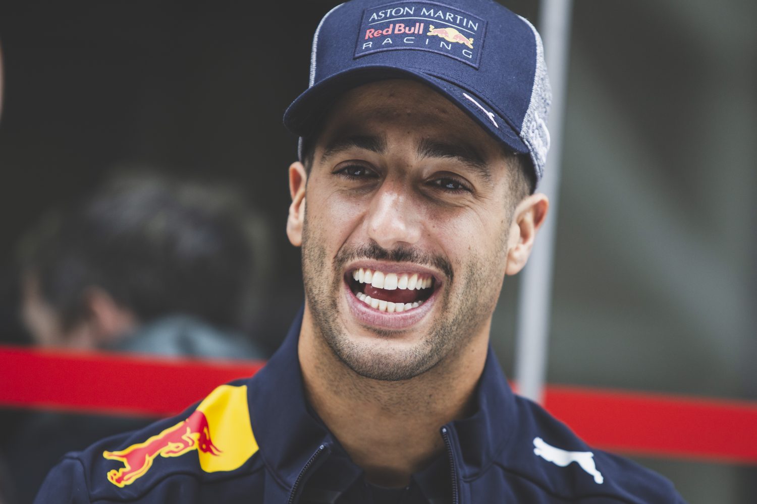 Ricciardo bedoelde het niet zo: ‘Gejuich na pole was niet persoonlijk bedoeld naar Max’