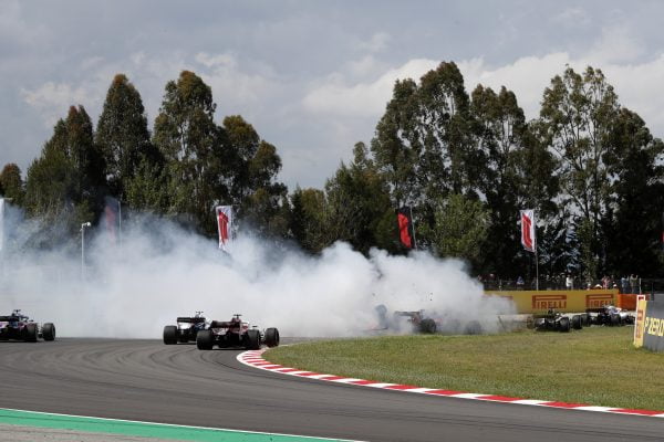 Album: De tien spectaculairste crashes van het seizoen 2018 | Formule1.nl