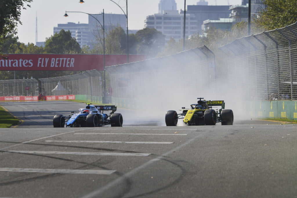 18.Ricciardo Australië: Voorvleugel (120.000), Bargeboards (60.000) Bahrein: Voorvleugel (120.000) Rusland: Achtervleugel (90.000), Wagenbodem (140.000) Brazilië: Voorvleugel (120.000) Eindstand: €660.000
