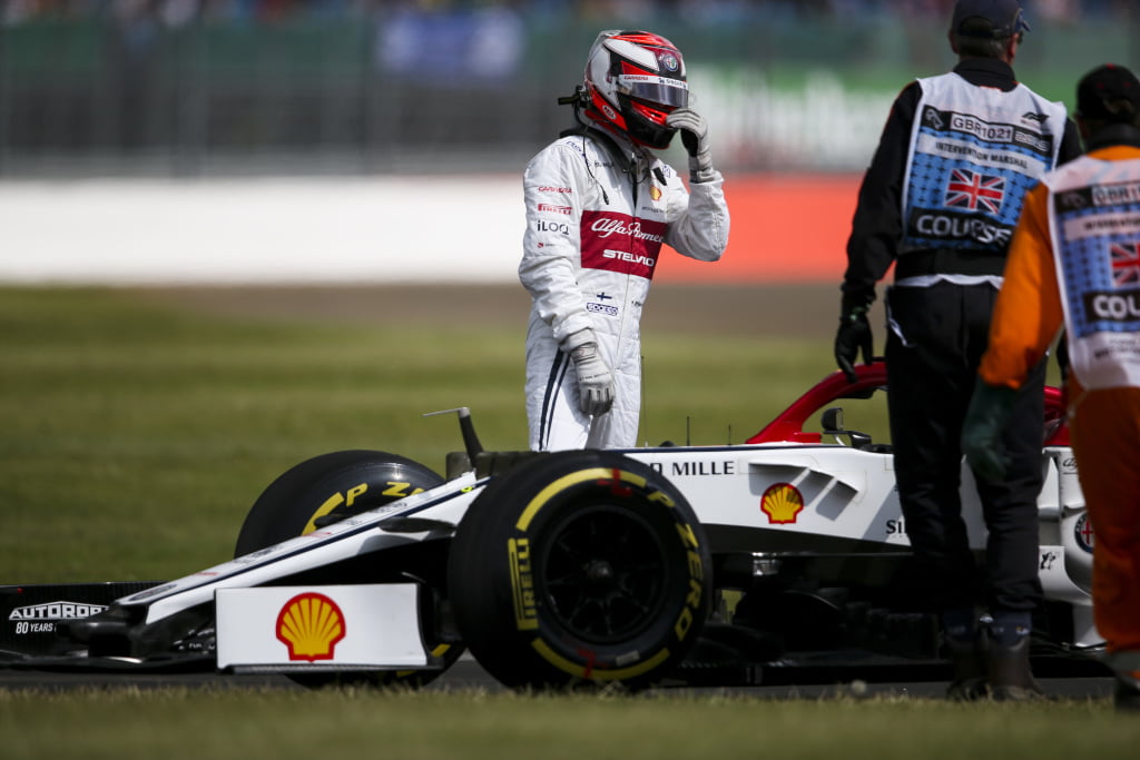 13.Räikkönen België: Wagenbodem (140.000) Italië: Achterwielophanging (2x 110.000), Achtervleugel (2x 90.000), Wagenbodem (2x 140.000), Versnellingsbak (480.000), Singapore: voorwielophanging (70.000) Eindstand: 1.370.000