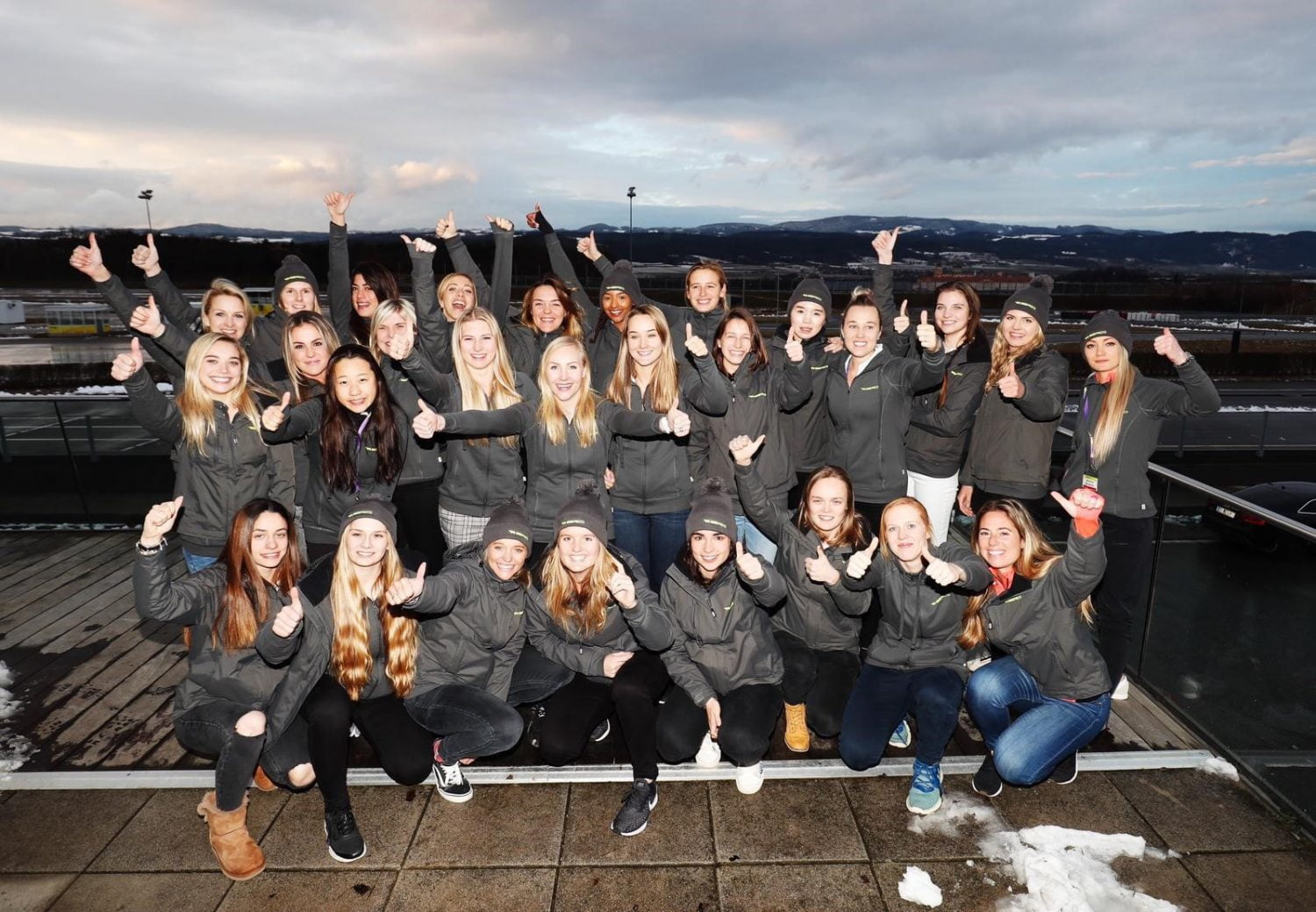 Vier Nederlandse vrouwen maken kans op stoeltje in W Series
