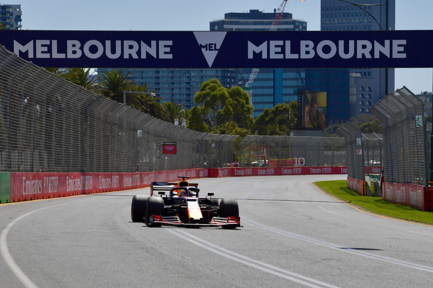Verstappen is tevreden, maar ziet ook: ‘Mercedes is heel snel’