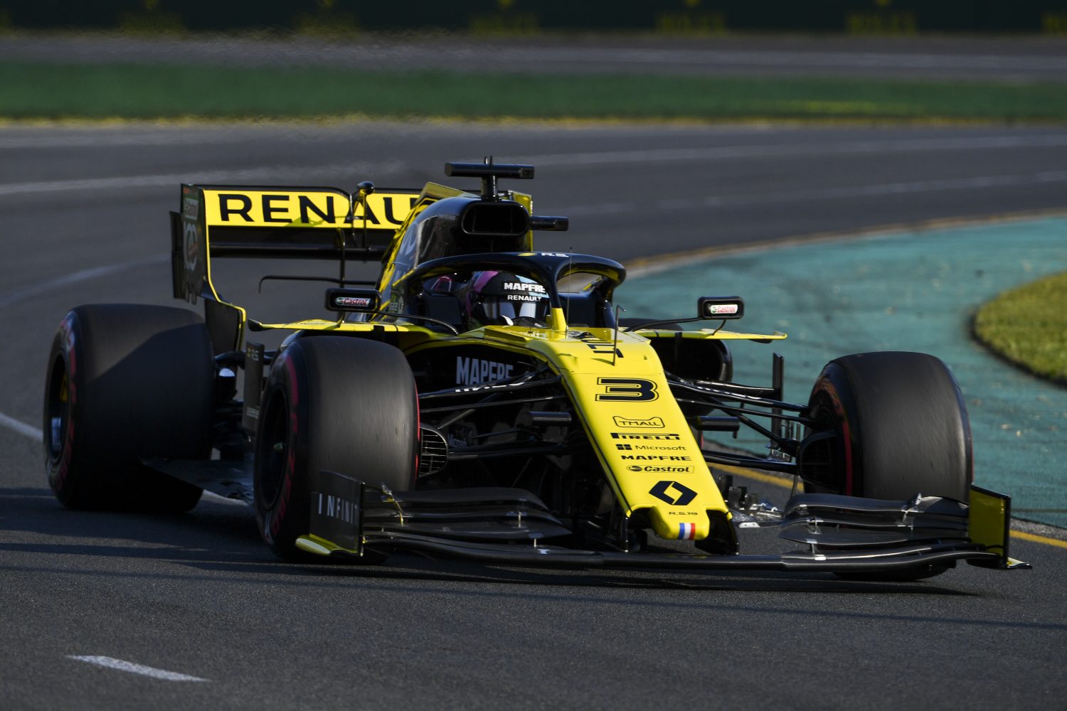 Ricciardo: ‘Plek in top tien was haalbaar, maar dan maar in de race’
