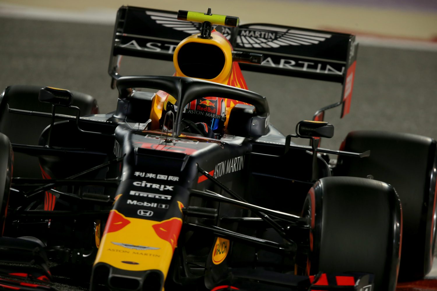 Gasly: ‘Verstappen springt beter om met onvoorspelbare RB15’