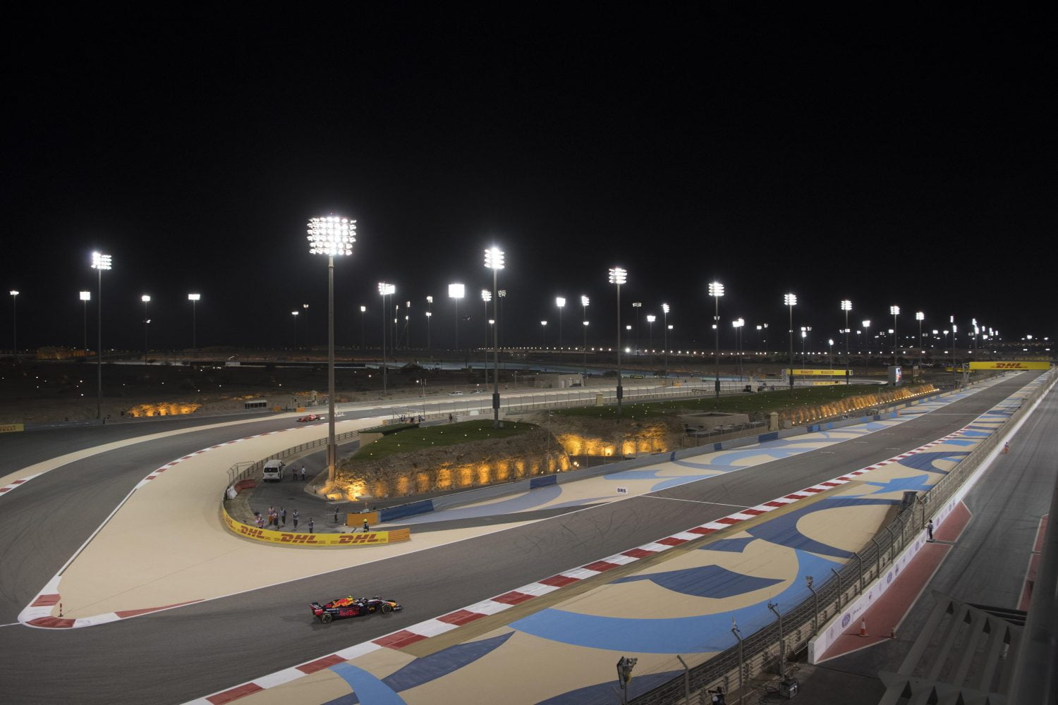 Video: rondje Bahrain International Circuit met Ho-Pin Tung