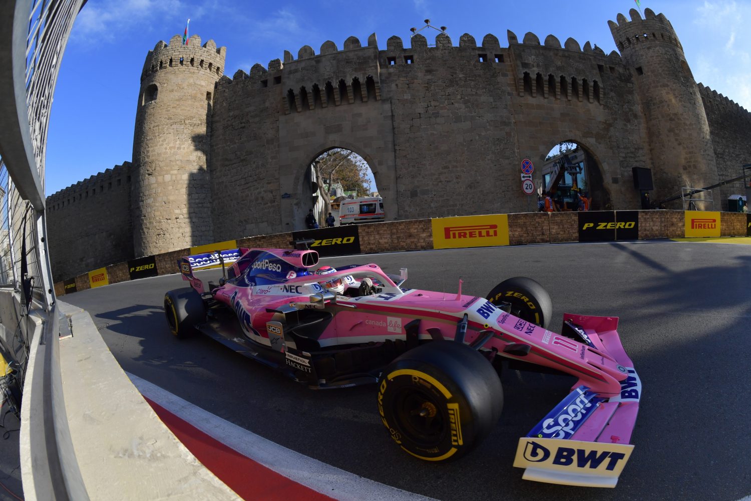 Top & Flop Azerbeidzjan 2019: Pérez en Bottas op hun best in Bakoe, dure fouten Leclerc en Ricciardo