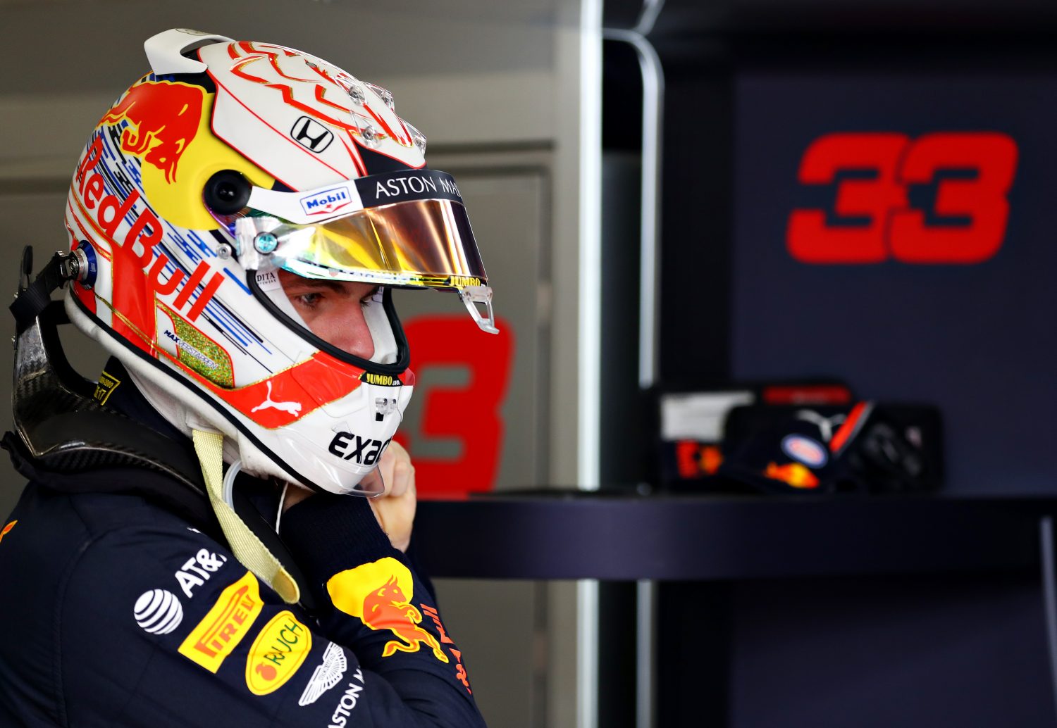 Verstappen: ‘Zo’n lang recht stuk met DRS, dan kan er van alles gebeuren’