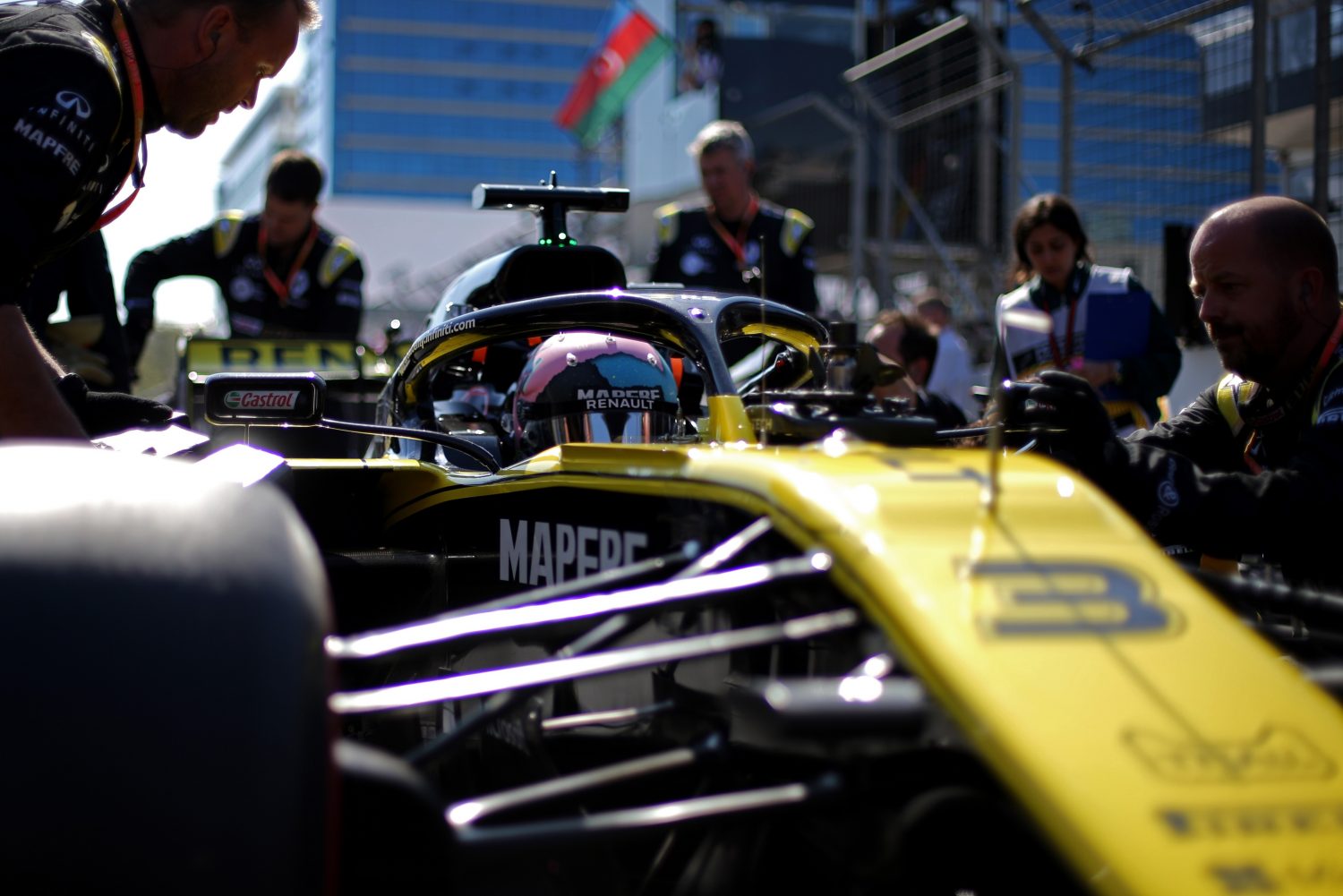 Franck Montagny kritisch: ‘Auto van Renault is gewoon slecht dit jaar’