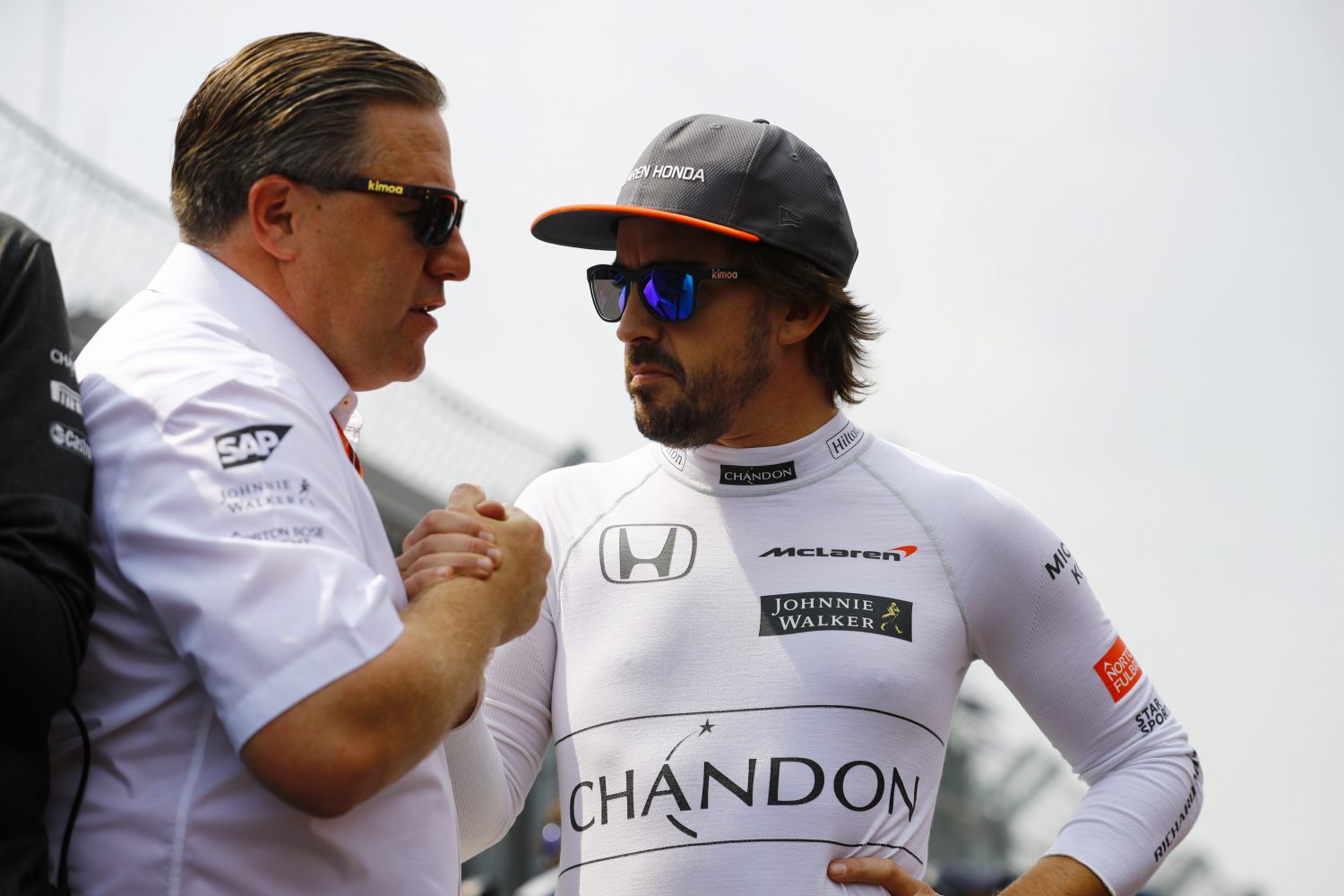 Zak Brown: ‘Als ik aan het hoofd van Renault stond, zou ik voor Alonso kiezen’