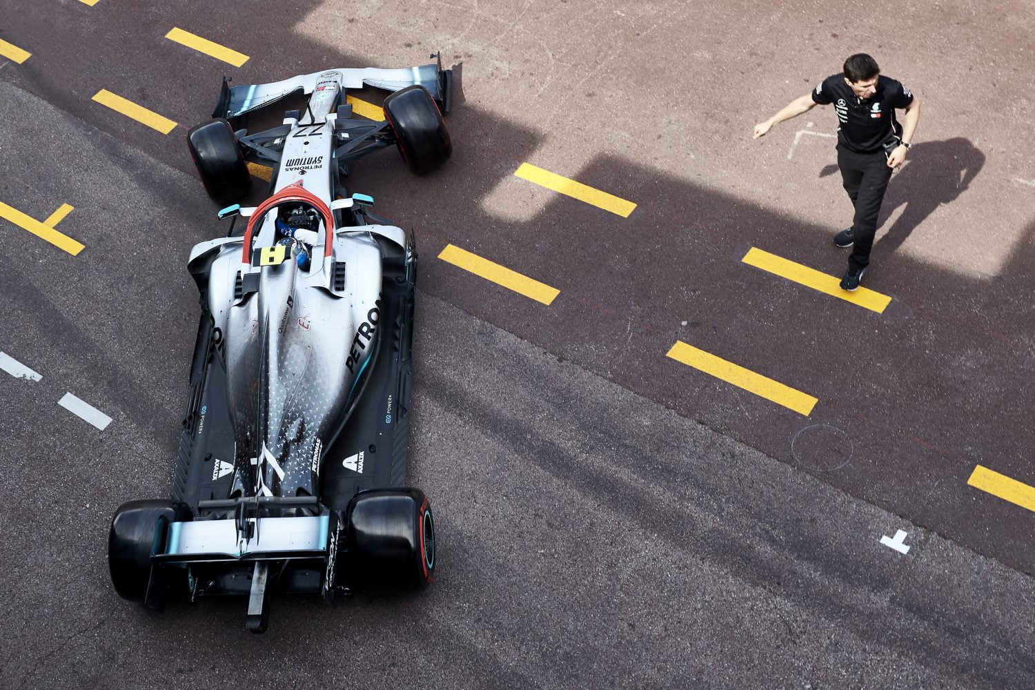 Nieuwe motor voor alle Mercedes-teams: ‘Maar de Ferrari blijft sterker’