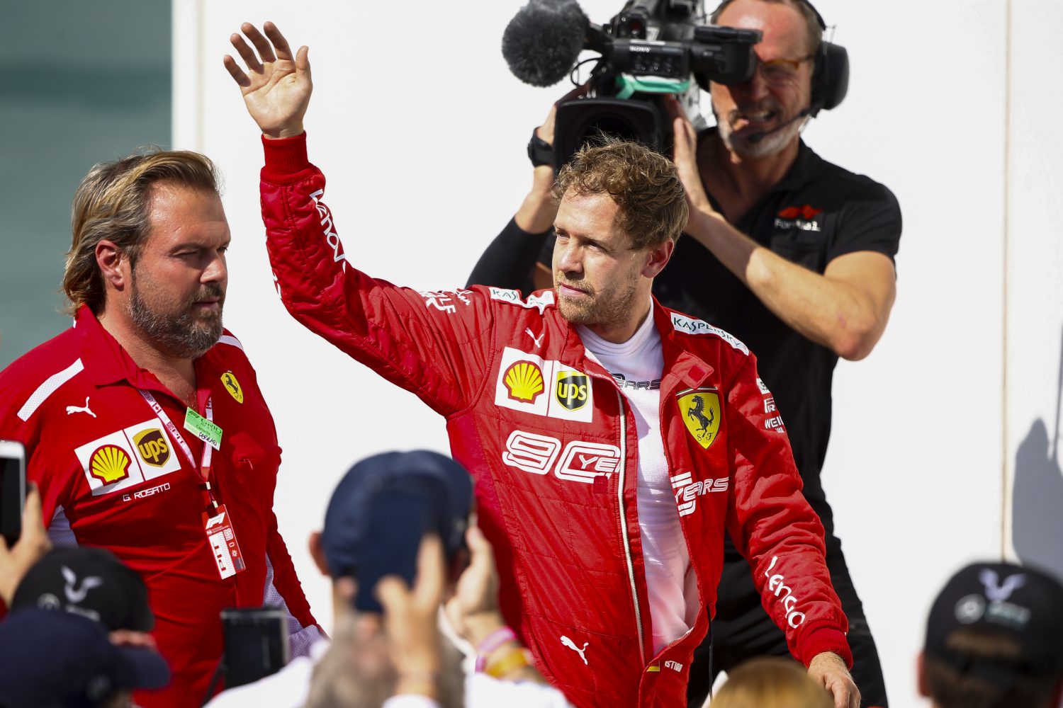 Vettel over de rooie na tijdstraf: ‘Ik ben boos en heb daar het recht op’