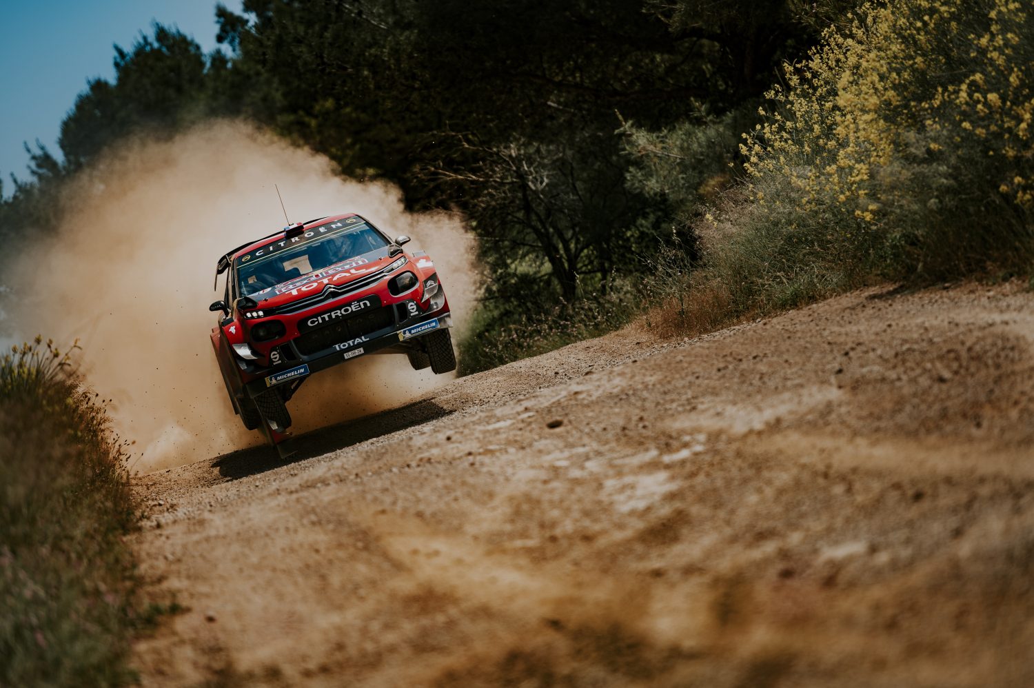 Video: Gasly rijdt mee met rally-legende Ogier: ‘Bizar, super indrukwekkend!’