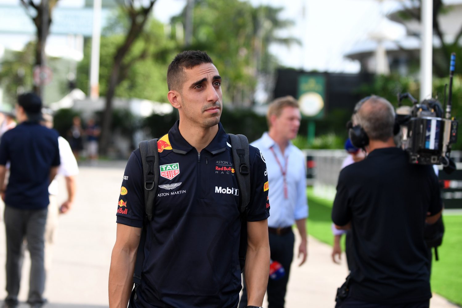 Pirelli-test Silverstone gestopt na zware crash Red Bull-testcoureur Buemi