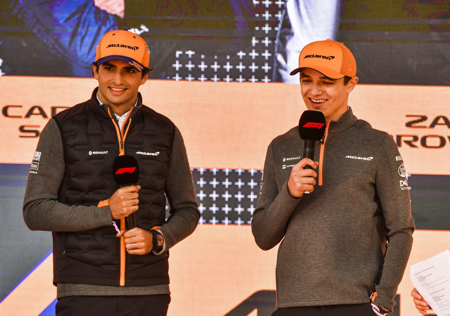 McLaren wacht ‘silly season’ niet af en legt Sainz en Norris vast voor 2020