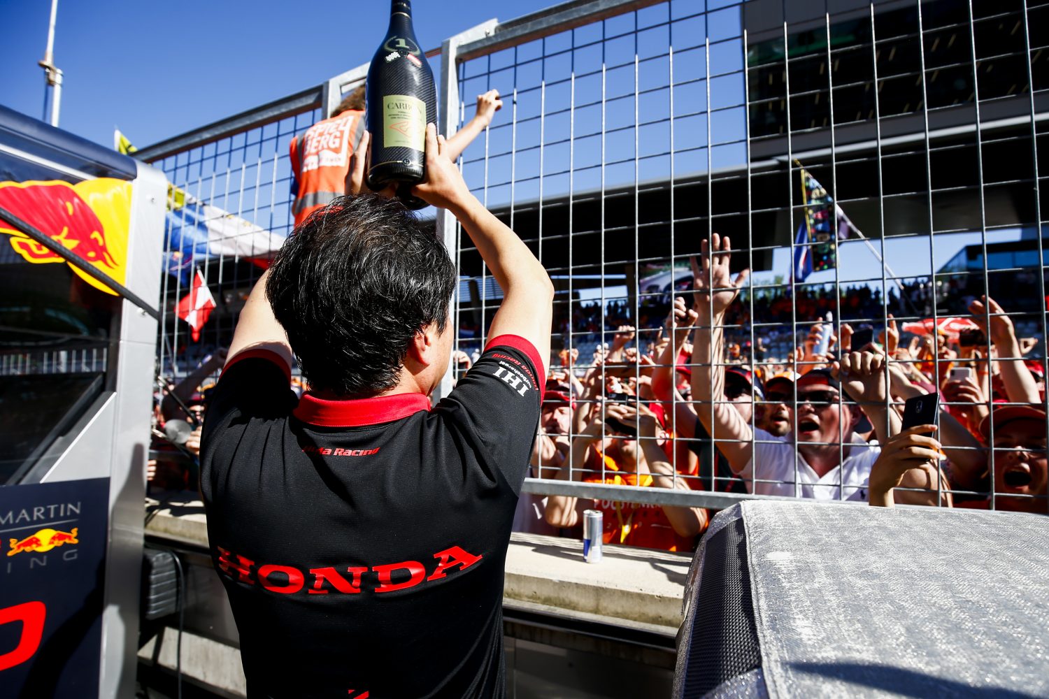 Video: Tom Coronel over GP Engeland: ‘Honda gaat door tot ze wereldkampioen zijn’