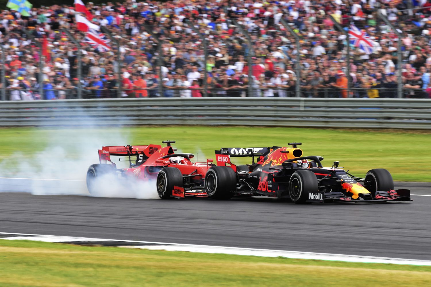 Horner over Verstappen: ‘Doorrijden met zulke schade, dat is echt ongelofelijk’