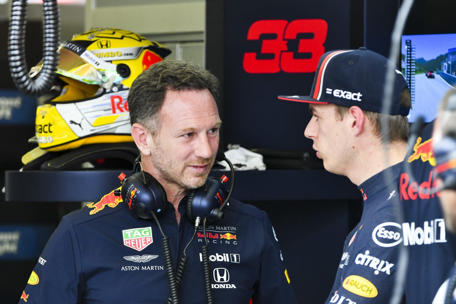 Horner rolt van ene euforie in de andere: ‘Zo blij voor Max dat hij ‘m gepakt heeft’