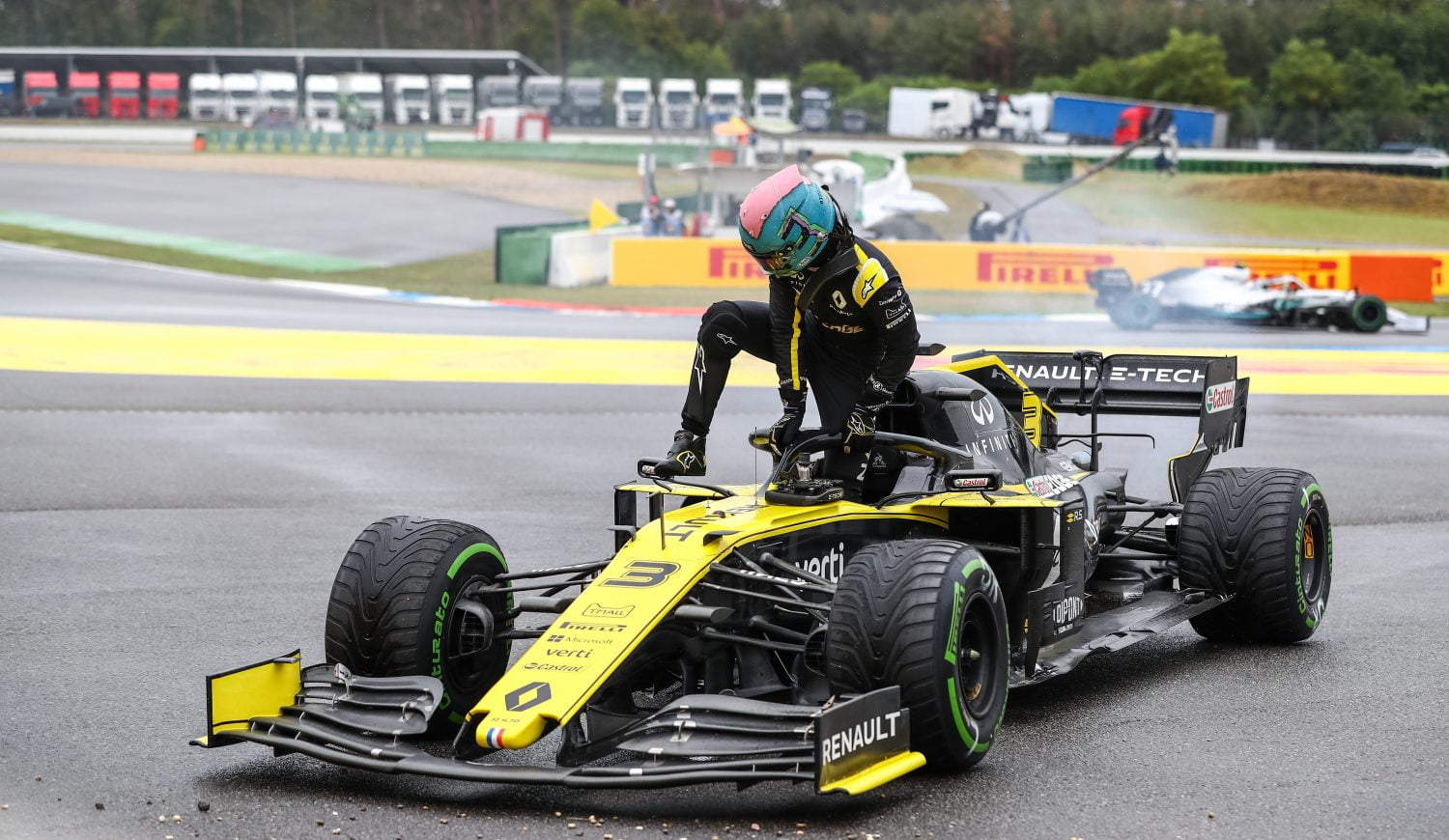 Zomerrapport – Renault: ‘Meer diepte- dan hoogtepunten’