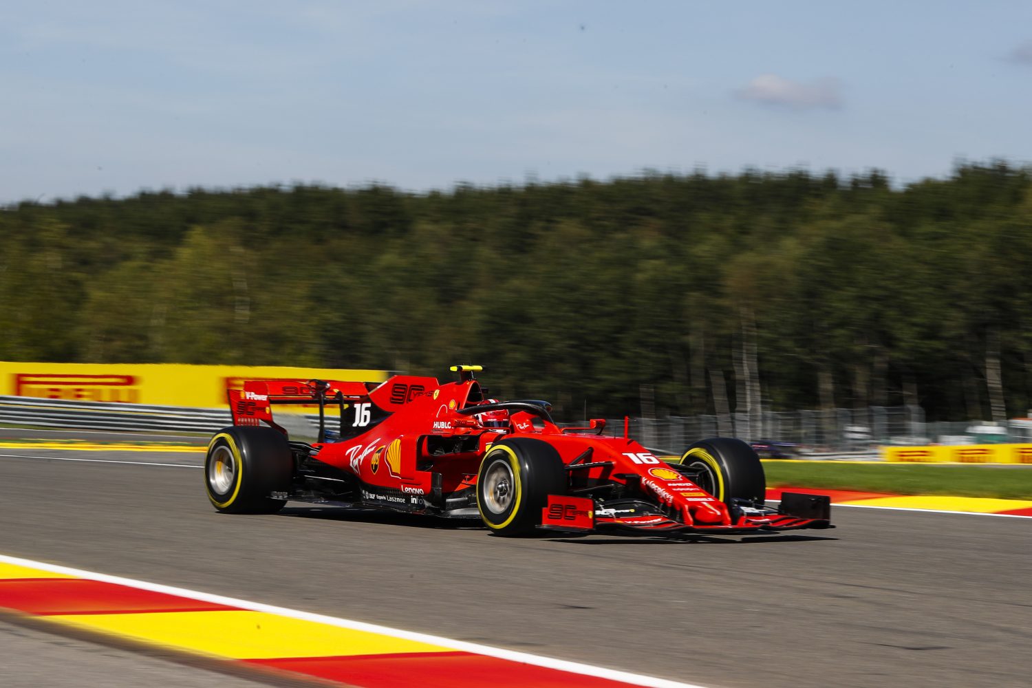 VT2: Leclerc snelste in tweede training