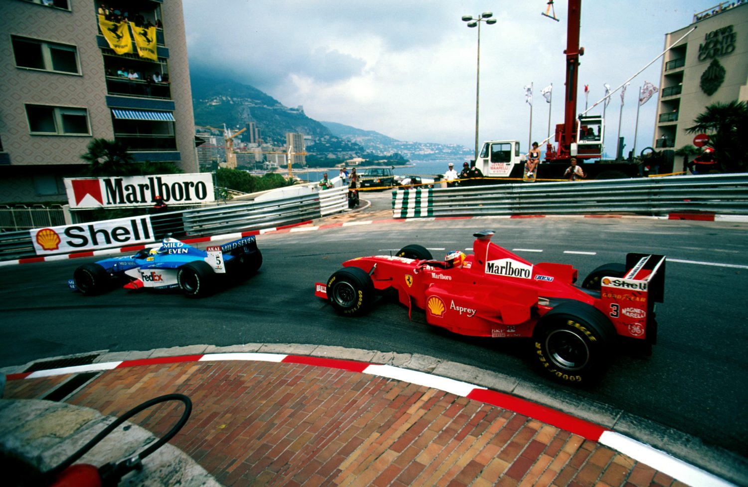 Flashback ’98: Toen Alexander Wurz brutaal Michael Schumacher in de wielen reed
