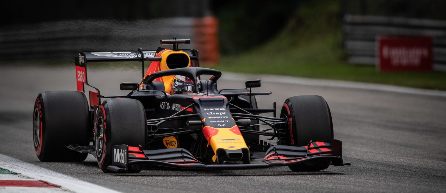 Geen zorgen Verstappen om betrouwbaarheid Honda-motor: ‘Iets meer risico mag zelfs wel’
