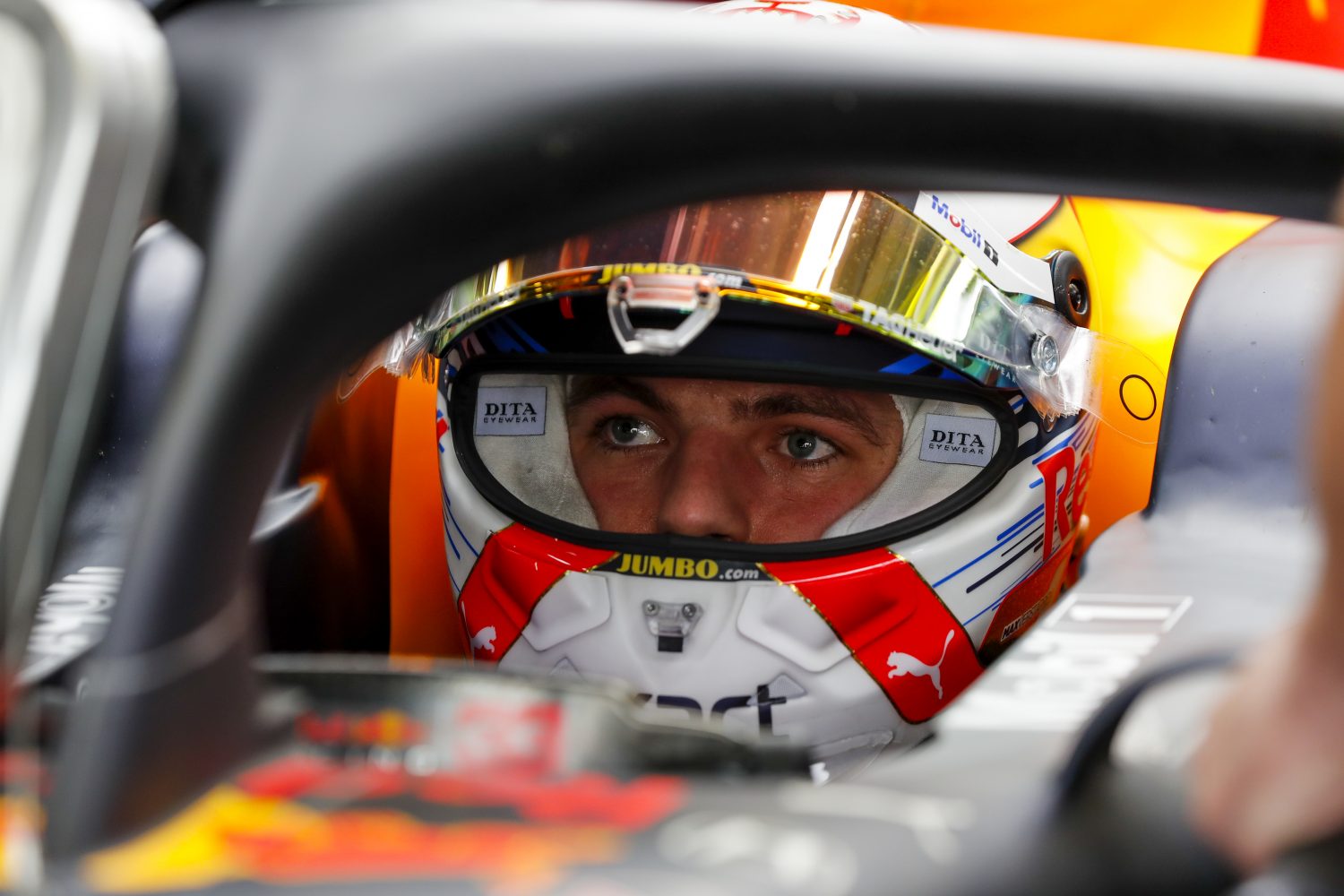 Gridstraf Max Verstappen: pole position afgenomen na negeren gele vlaggen