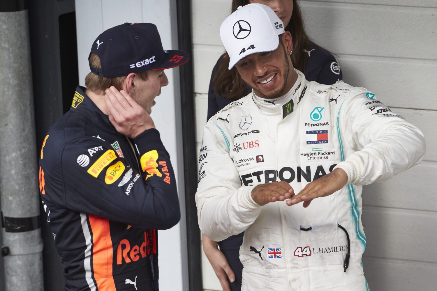 Hamilton over strijd met jonge coureurs: ‘Moet dubbel zo hard werken’