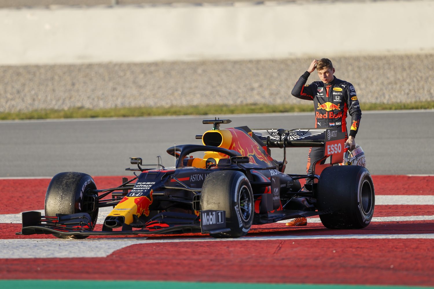 Testdag 4: Opmerkelijk einde van de dag voor Verstappen, Kubica het snelst